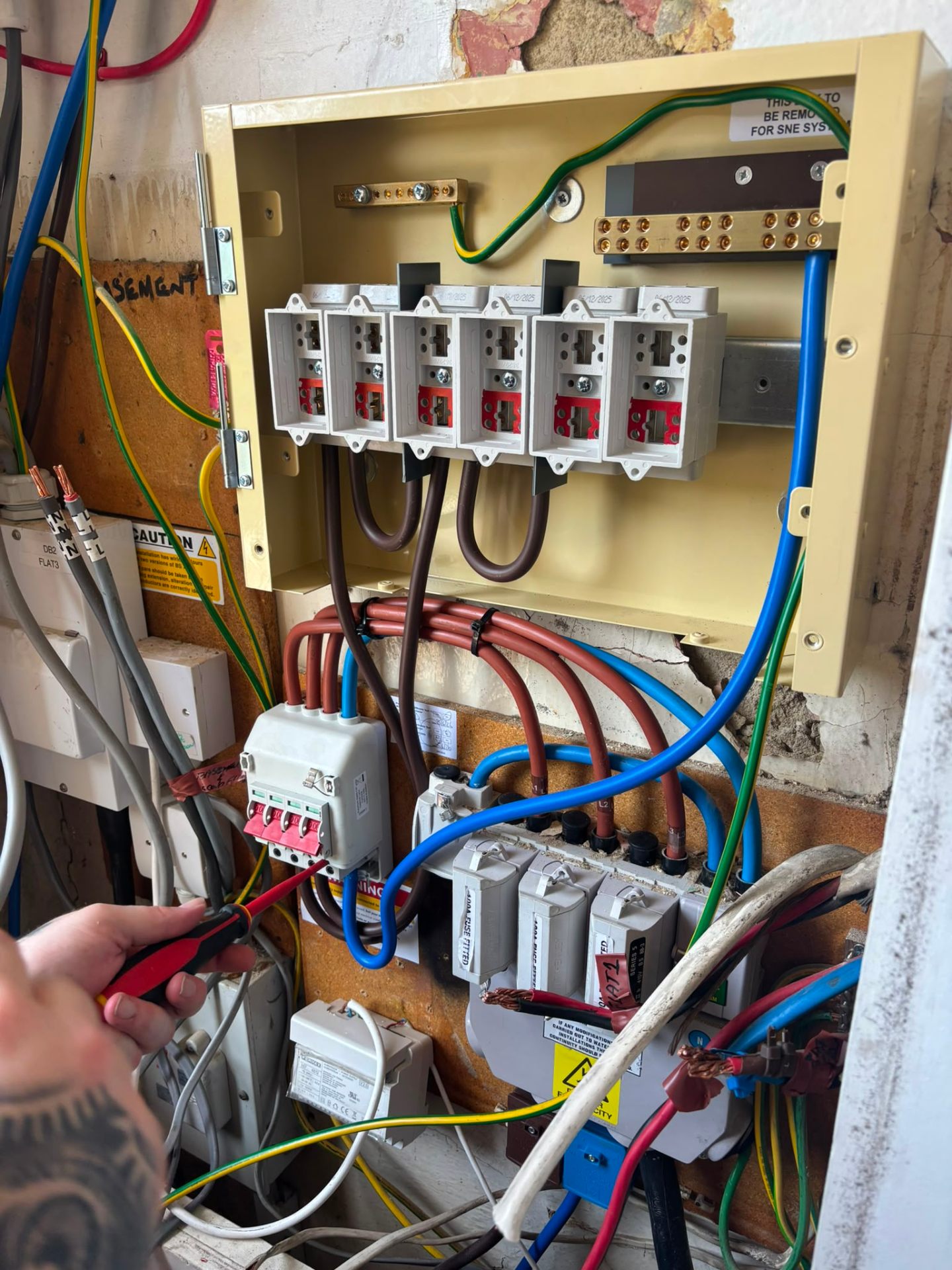 Completed 6-way fuse board with new Henley blocks and tails
