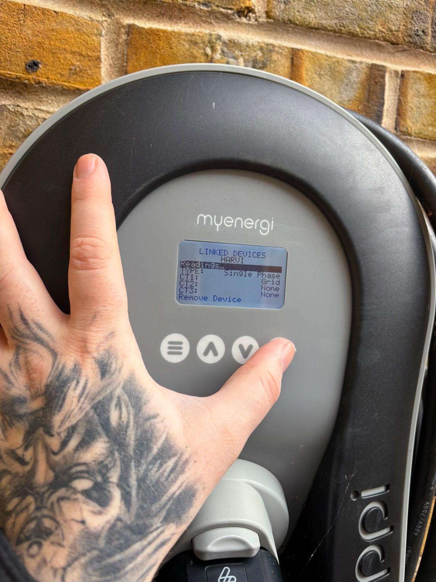 myenergi Zappi EV charger paired with a HARVI linked device