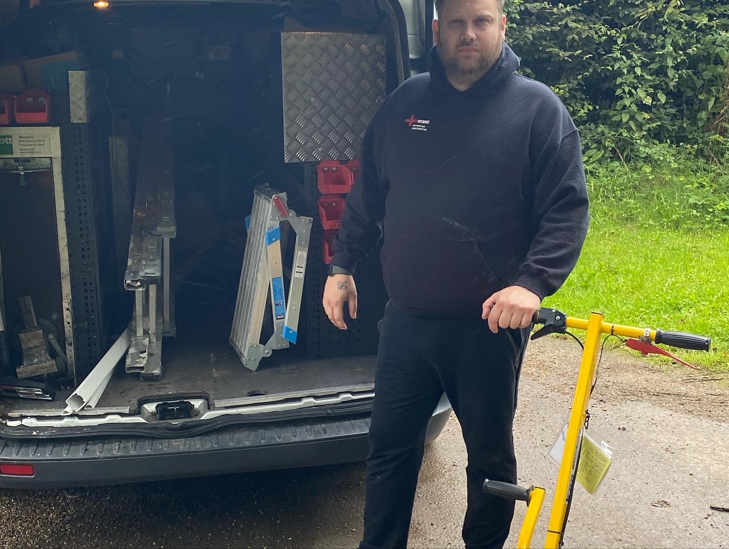 24/7 Electrical engineer with fully equipped service van